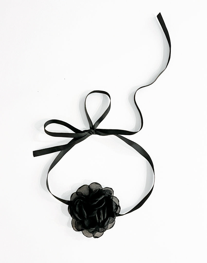 black flower choker 