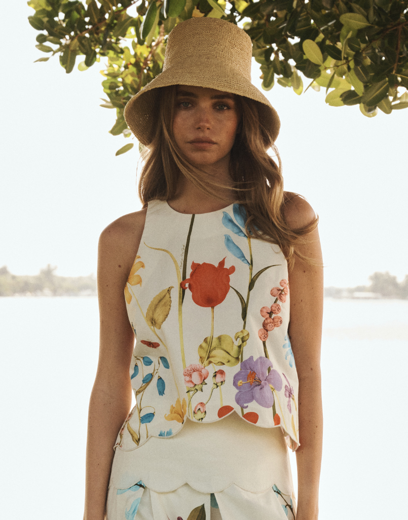 Prism Scallop Tank Top in Garden Muse cotton poplin with racerback silhouette, embroidered scalloped hem, and crew neckline.