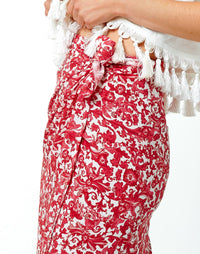 versatile sarong in red and white